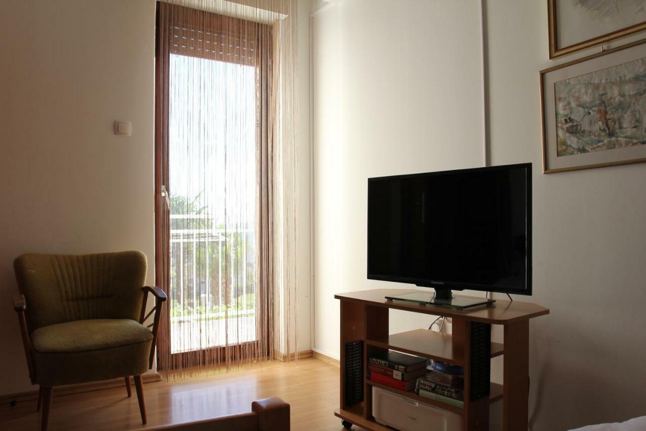 Fani Apartments Podstrana Esterno foto