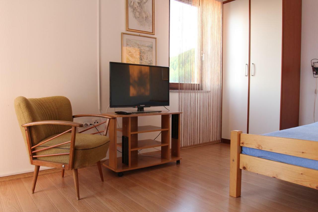 Fani Apartments Podstrana Esterno foto